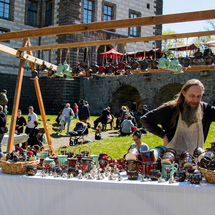 Hrnčířské slavnosti v Nelahozevsi