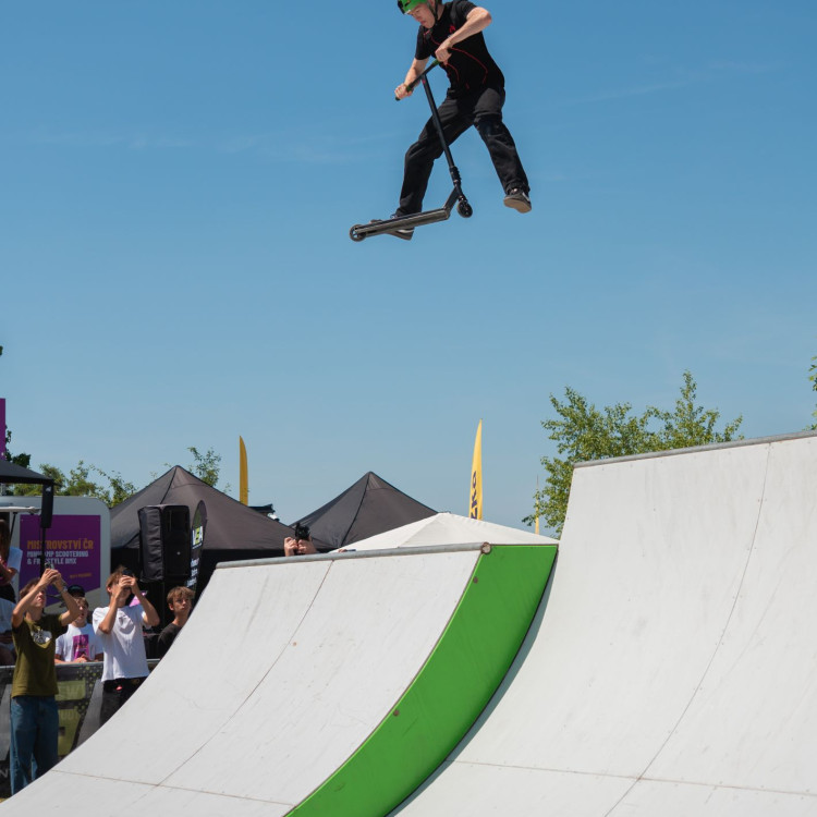 Pump and Jump Fest na Čerňáku je tady!