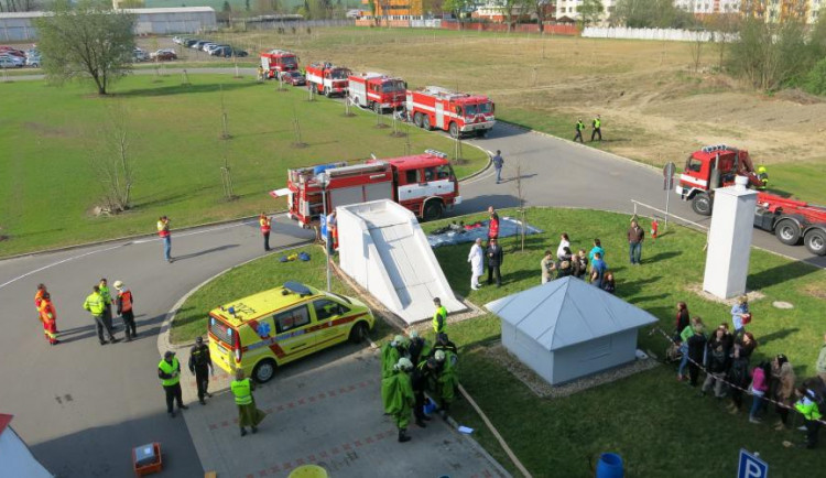 V Jihlavě řádí ebola, jde jen o cvičení