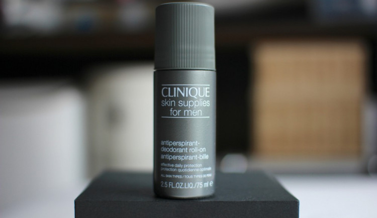 Muž se pokusil ukrást pět deodorantů