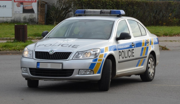 Policisté během bezpečnostní akce zastavili více jak 60 řidičů, z toho vzešlo 22 přestupků