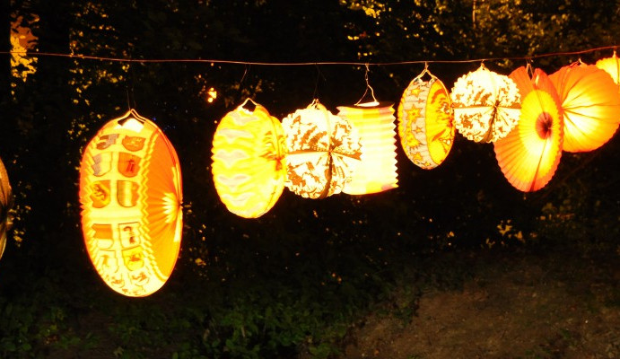 V sobotu 28. října proběhne lampionový průvod. Podívejte se na omezení v hromadné dopravě