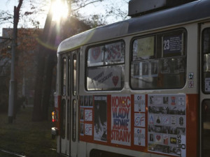 Tramvaj Václava Havla se vrací do pražských ulic.