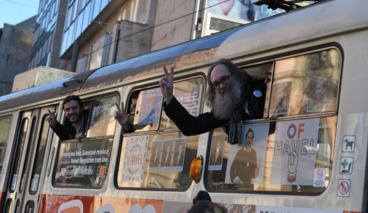 Tramvaj Václava Havla se vrací do pražských ulic.
