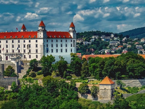 Pražští radní projednají uzavření Paktu svobodných měst s Budapeští, Bratislavou a Varšavou
