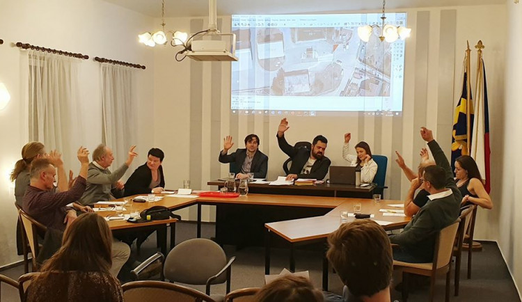 Řeporyje budou mít vzpomínkové místo na vlasovce. V úterý o tom rozhodlo zastupitelstvo