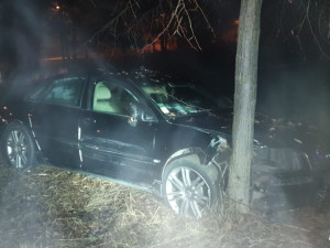 Honička jak z amerického filmu. Řidič ujížděl dvakrát během jednoho dne.