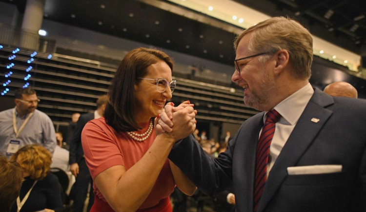 FOTOGALERIE: Občanští demokraté si v Praze zvolili své vedení. V předsednictvu zasedne šestice mužů