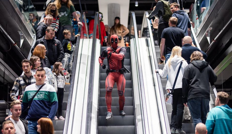 Na první pražský Comic-Con přišlo 23 tisíc fandů sci-fi a komiksu.