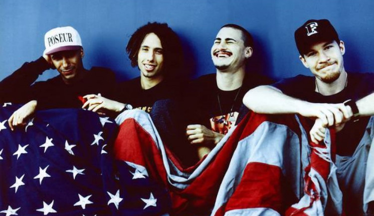 Kapela Rage Against The Machine ohlásila světové turné. V září bude hrát v Praze