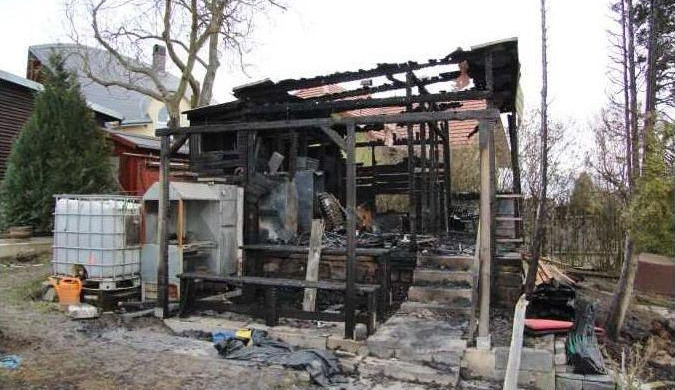 Policie vyšetřuje požár zahradní chatky v Olomouci