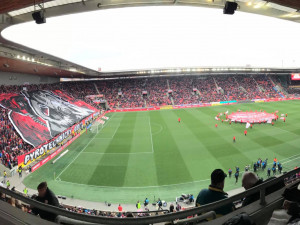 Utkání sledovalo 19 382 diváků.