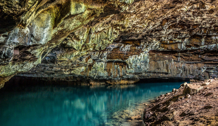 V Česku se uzavírají jeskyně