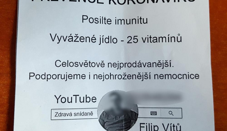 Prevence proti koronaviru. Inspekce řeší prodejce doplňků stravy, kteří parazitují virové epidemii.