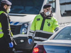 Při tragické nehodě na Pražském okruhu zemřel motorkář. Policie pátrá po svědcích nehody