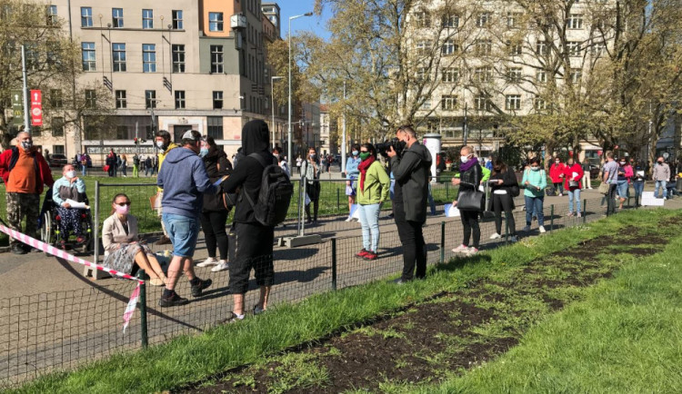 Výsledky plošného testování na covid-19. Přes 26 tisíc testovaných, 107 pozitivních