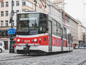Pražský dopravní podnik začne s rušením koronavirových omezení