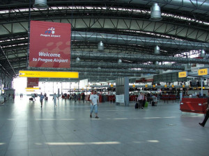 Polák se na čtyři dny zasekl na letišti v Praze. Chtěl se dostat z Nizozemska domů