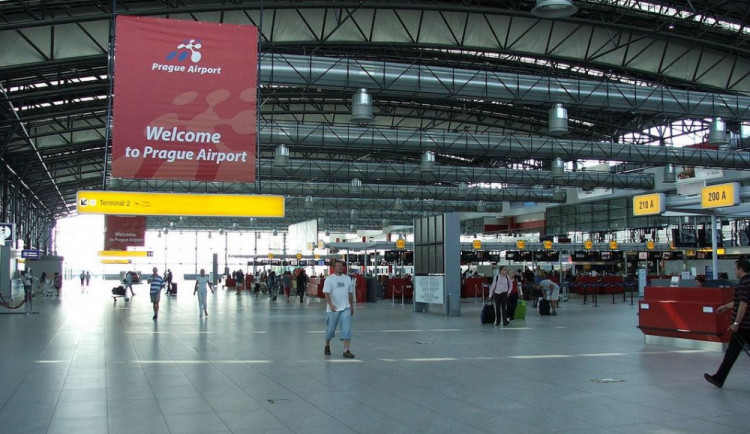 1000x1000-1413879165-letiste-vaclava-havla