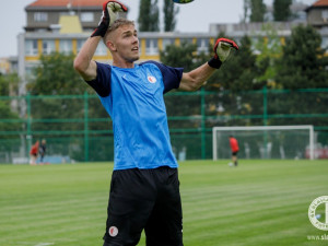 Fotbalisté Slavie znovu trénují. Testy další nakažené neodhalily
