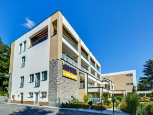 Hotel a restaurace Star Lipno. Nechte se hýčkat, odpočiňte si a uspokojte vaše chuťové pohárky