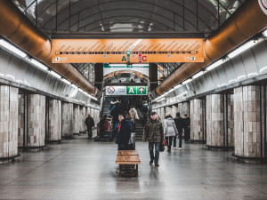 Stanice Anděl a Smíchovské nádraží jsou pokryty signálem. Internet je ve 22 zastávkách a přilehlých tunelech