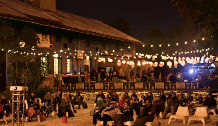 Radlická žije! Podívejte se, jak se před létem změnila Radlická kulturní sportovna