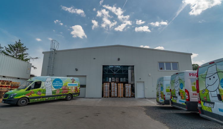 size4-15923759292198-124-vaschovatel-kazdy-kdo-u-nas-nakupuje-podporuje-zaroven-utulky-snazime-se-aby-nase-podnikani-melo-pre