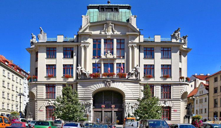 Magistrát nebude díky negativním testům na covid-19 přijímat další opatření