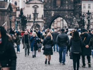 Praha bude kvůli koronaviru šetřit na běžných výdajích