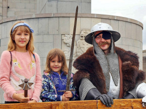 FOTO: Pražané si připomínají 600 let od bitvy na Vítkově. Velká husitská hra zaujala děti i dospělé