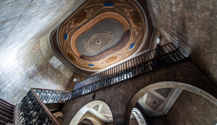FOTO: Zapomenutý palác v centru Prahy dostane nový život. Bude v něm muzeum