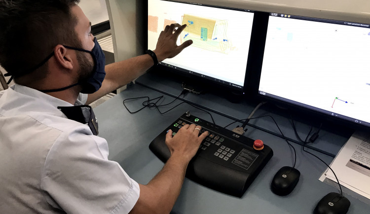 Podívejte se, jak funguje celní správa na letišti