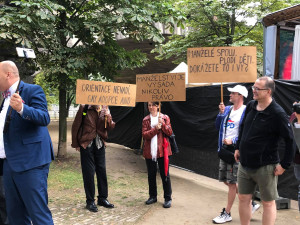 FOTO, VIDEO: V Praze začal festival Prague Pride. Podívejte se na slavnostní zahájení