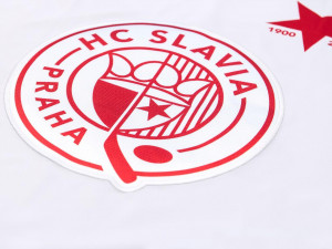 FOTO: Hokejová Slavia představuje nové logo i dresy. Nový spolumajitel sní o postupu