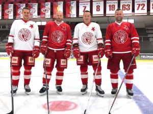 FOTO: Hokejová Slavia představuje nové logo i dresy. Nový spolumajitel sní o postupu