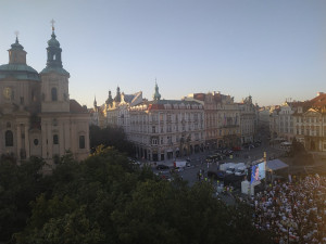 FOTO, VIDEO: Podívejte se na záběry ze setkání na podporu demonstrantů v Bělorusku