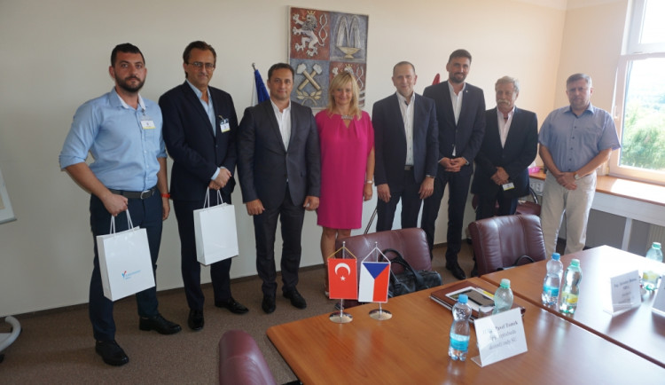 Kraj eviduje zájem o investice z Turecka, v jednání je i letecká linka z Istanbulu