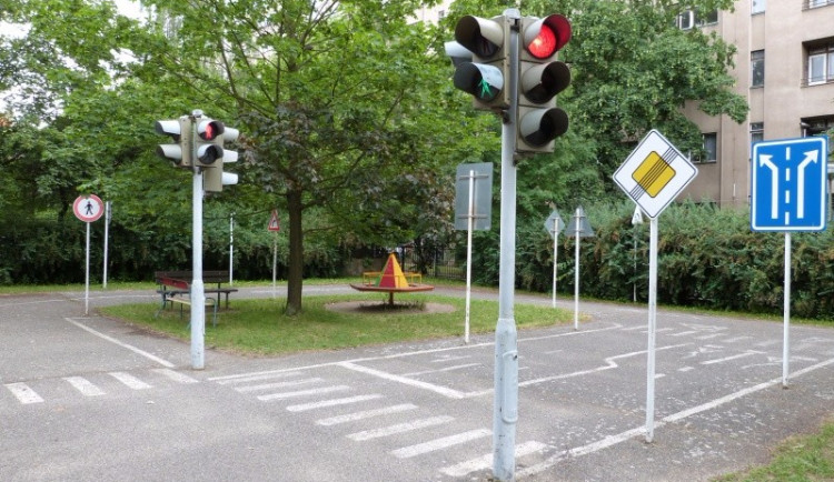 O dotace na dopravní hřiště požádaly jen čtyři subjekty