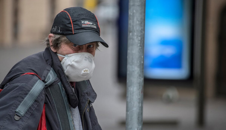 Praha přestává zvládat trasování. Pražským hygienikům pomohou kolegové z jiných měst