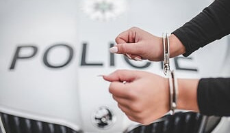 Někteří zlodějíčci si nedají pokoje, dokud neusednou za mříže