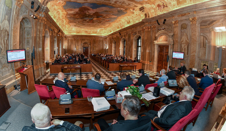 Brno přepne na úsporný režim. Srazí výdaje, mírně sníží odměny funkcionářům a prodá nepotřebné nemovitosti