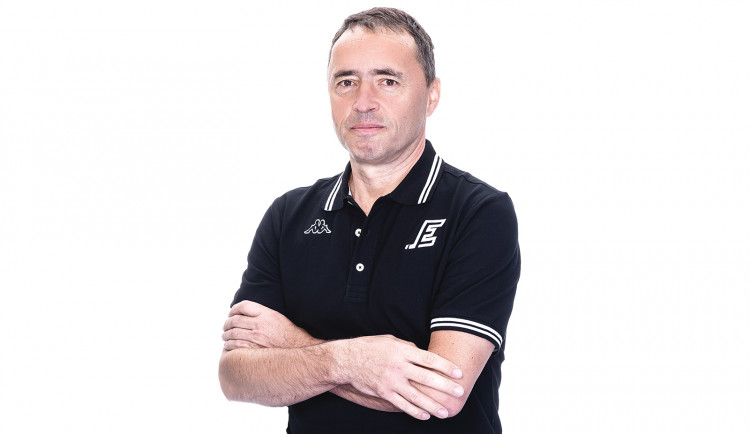 Zemřel ortoped a klubový lékař HC Energie Karlovy Vary Miroslav Švec