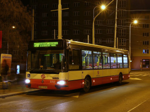 Pražský dopravní podnik omezí kvůli koronaviru provoz autobusů. Další změny v MHD zatím nechystá