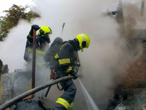 V Praze přibývá hasičů  nakažených koronavirem. Sbor musel přijmout další opatření