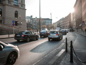 Platnost řidičských průkazů se prodlouží. Lidé si je v době nouzového stavu nemusí vyměňovat