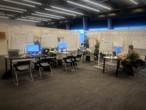 FOTO: Armáda dnes dokončila práce na záložní polní nemocnici v Letňanech