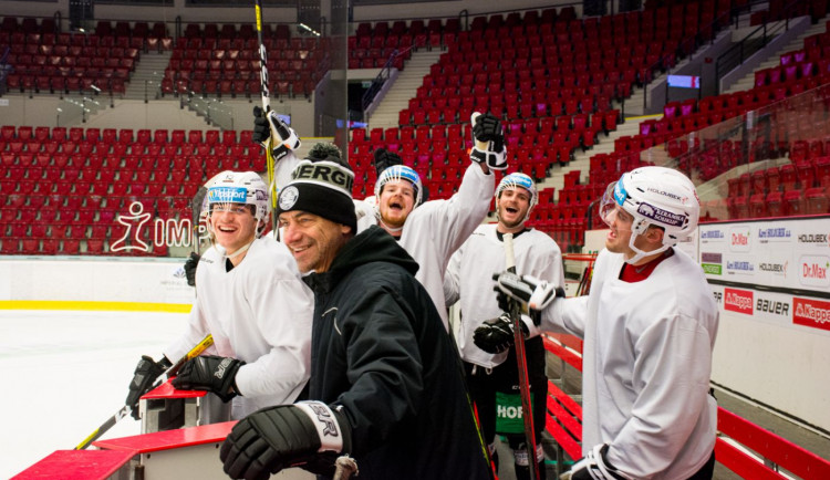 Energie začala trénovat v KV Aréně, v sobotu nastoupí v Českých Budějovicích