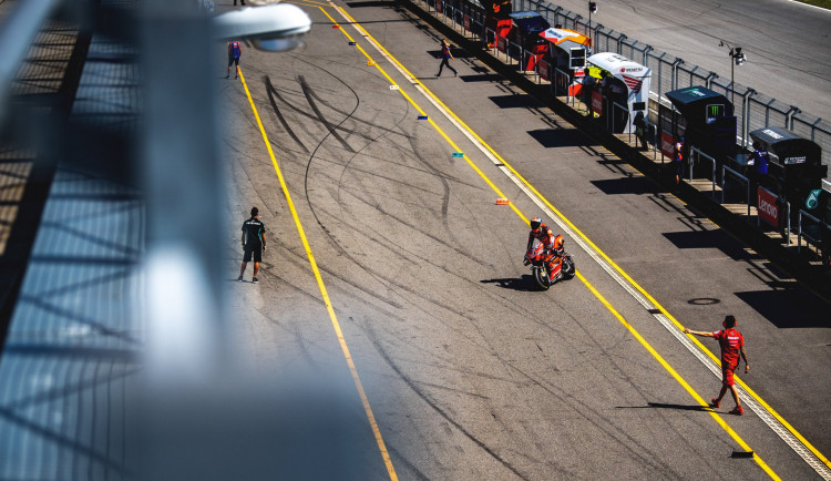 Brno nechce nakonec platit za opravu okruhu ani korunu. Autodrom se bojí mezinárodní ostudy