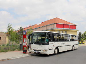 Od 18. listopadu budou obnoveny školní linky. Žáci prvních a druhých tříd se vracejí do škol